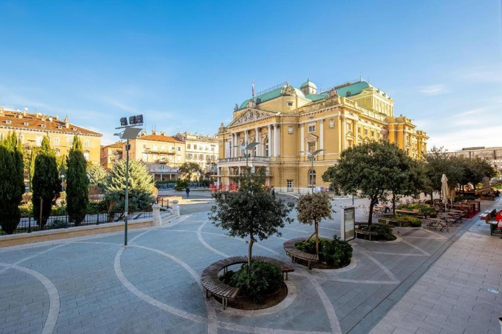 Apartment West Rijeka Exterior foto
